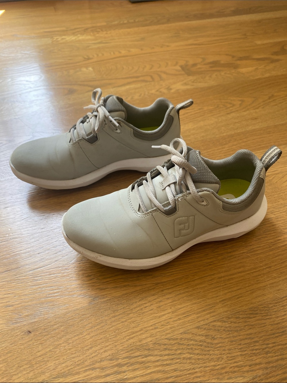 FootJoy Women’s Light Gray Golf Shoes
